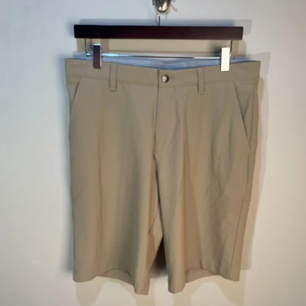 Adidas Golf Men’s 32 Khaki Tan Flat Front Shorts 10” Inseam ⛳️🔥